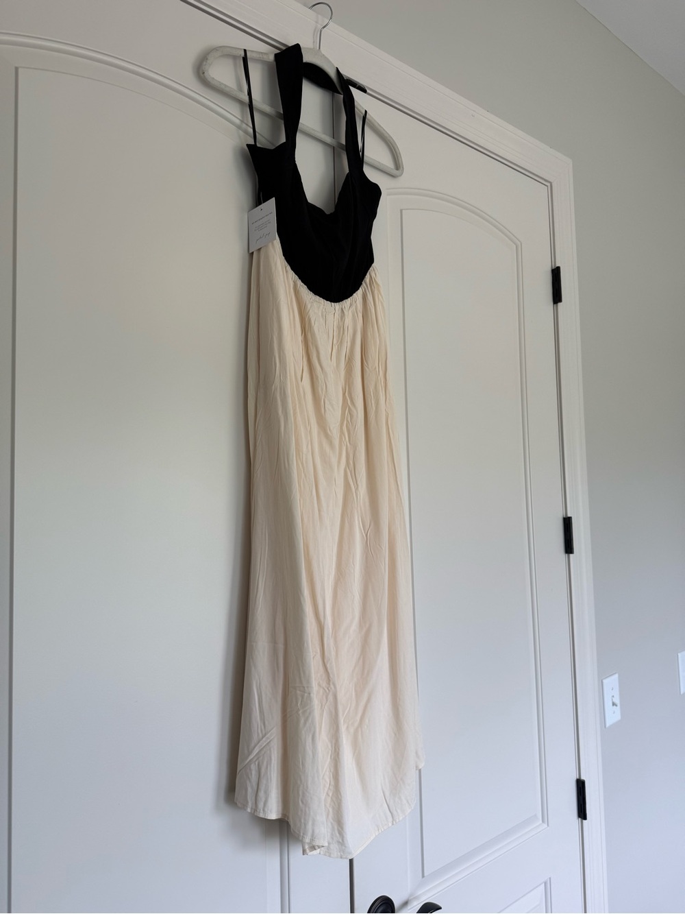 Petal & Pup Black and Cream Halter Maxi Dress - Picture 8 of 12